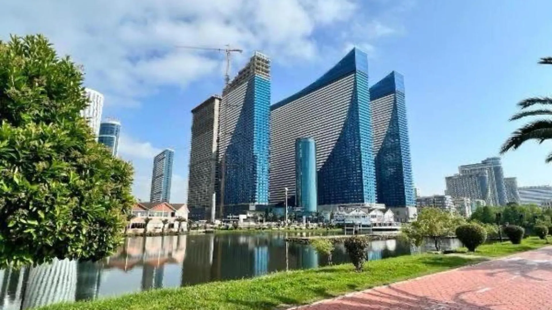 شقة Suites In Orbi City باتومي جورجيا