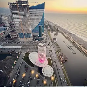 Апартаменты Ng Premium In Alliance Palace, Батуми
